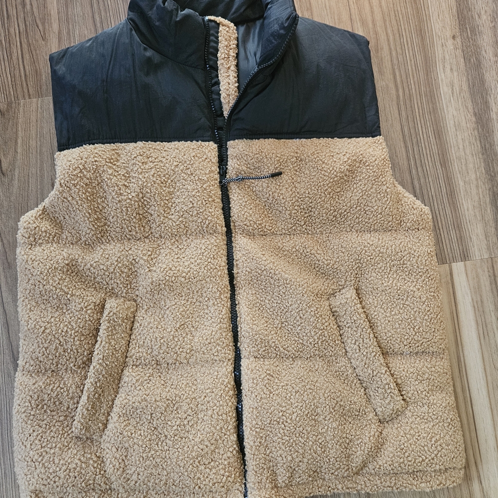 Wild Fable Vest Size Med